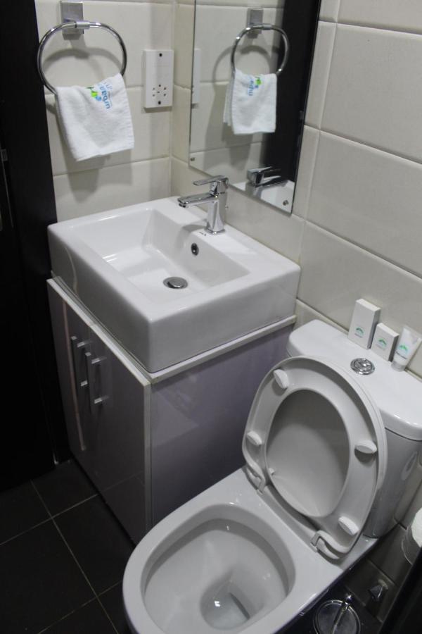 Urban Metro Inn Lagos Kültér fotó