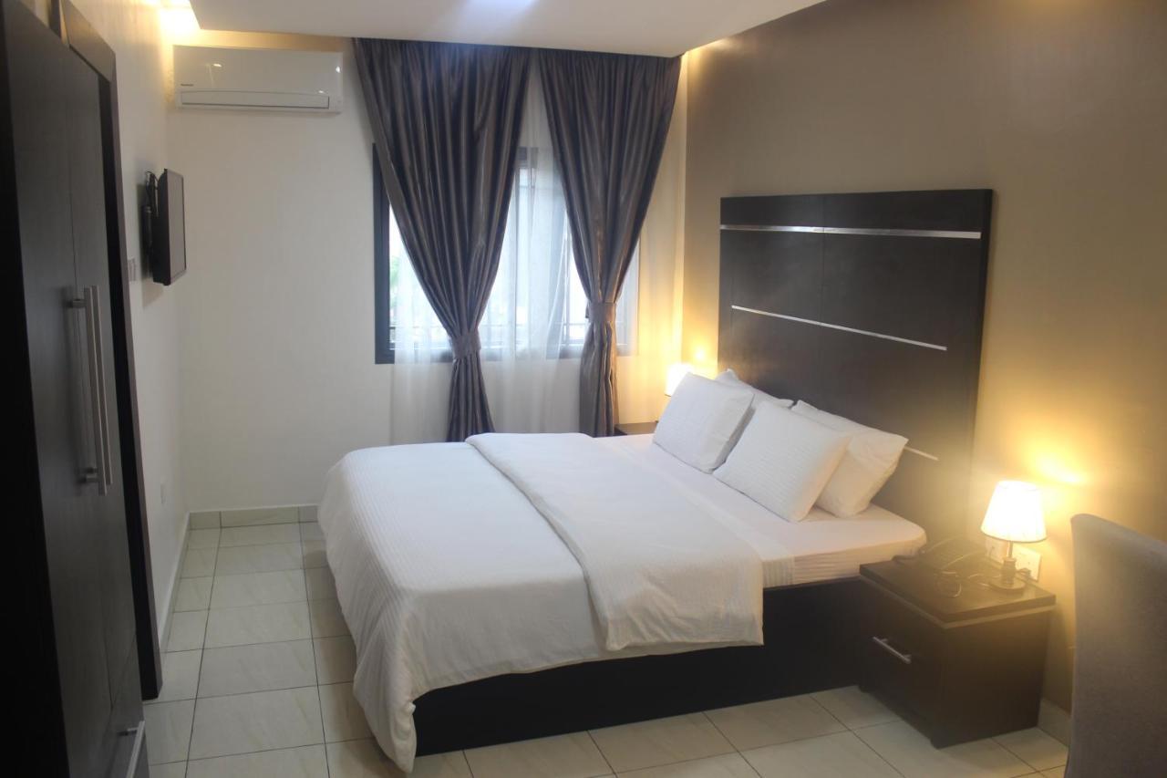 Urban Metro Inn Lagos Kültér fotó
